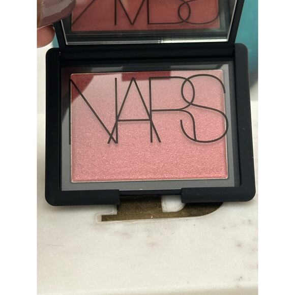 NARS Powder Blush NIB Full Size 0.16 oz/4.8 g - Dominate - Picture 1 of 3